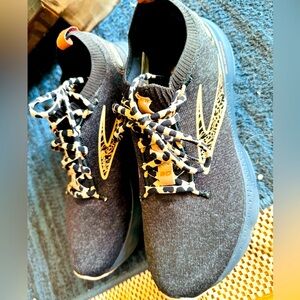 Womens Brooks Glycerine 20 running sneakers